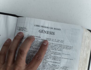 Conflictele abordarea malignă și cea biblică